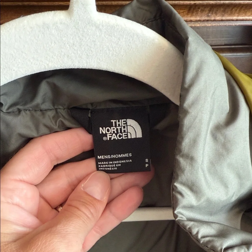 THE NORTH FACE Men's CLEMENT TRICLIMATE Jacket Green/Gray SMALL 2 coats in 1